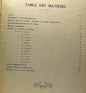 Le livre auxiliaire du maître pour l'enseignement de la musique - éducation de la voix et de l'or...