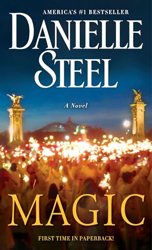 9780425285442: Magic: A Novel